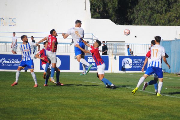 El Torre del Mar deja KO al Motril