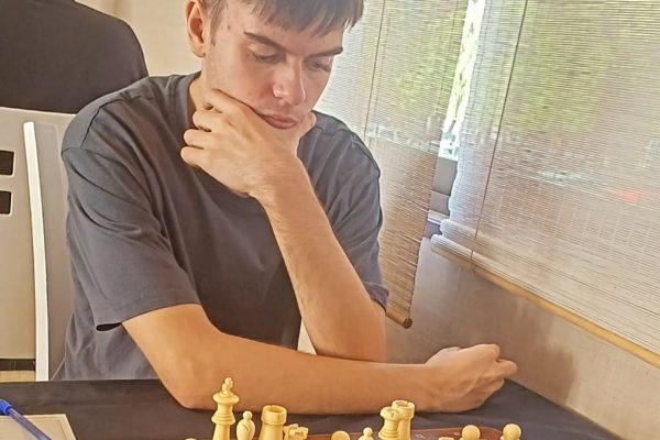 alejandro valenzuela