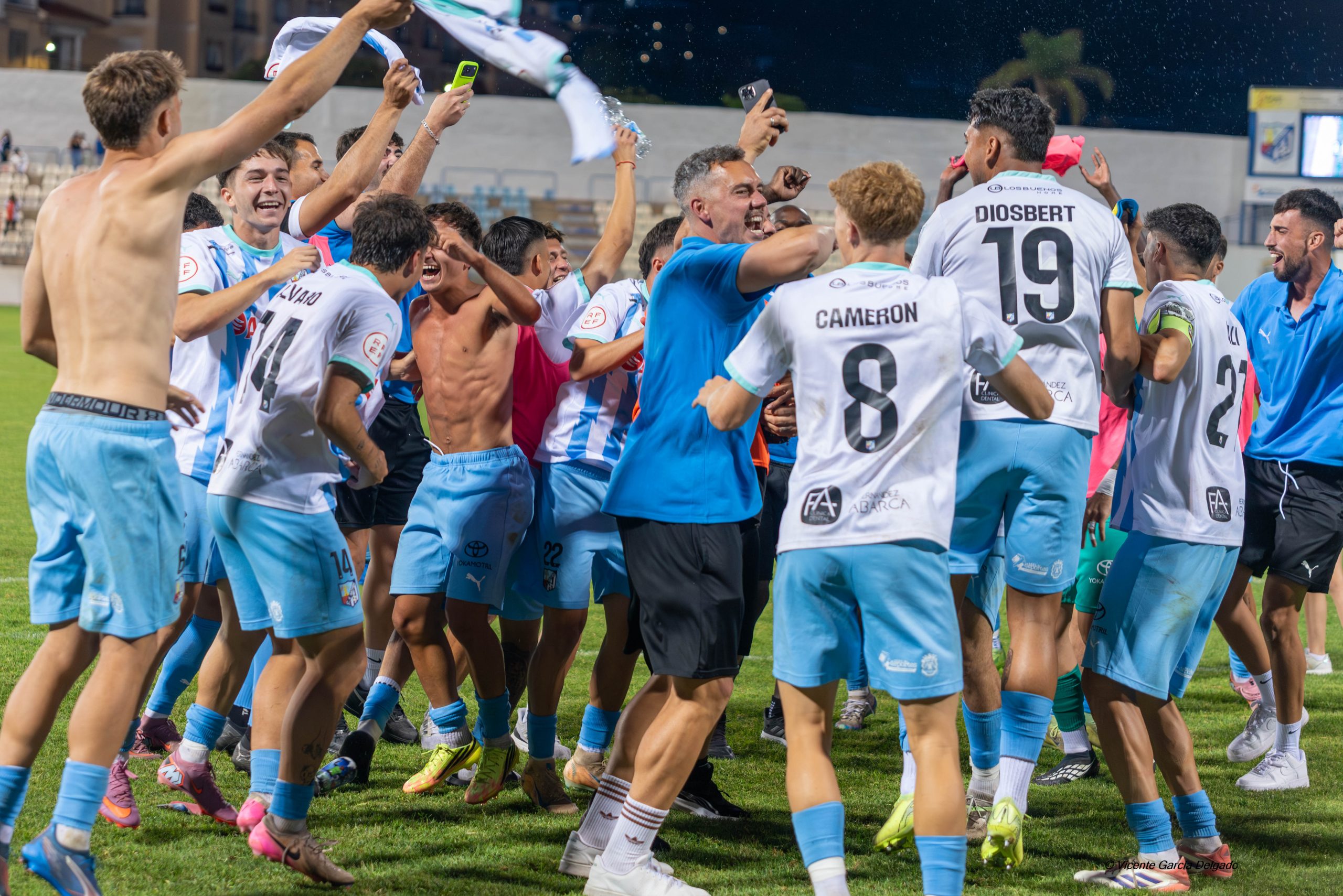 El C.F. Motril elimina al Churriana